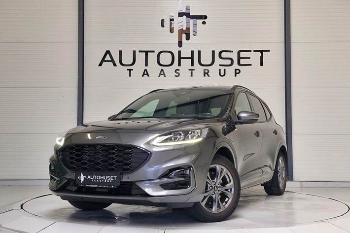 Grå Ford Kuga fra 2020