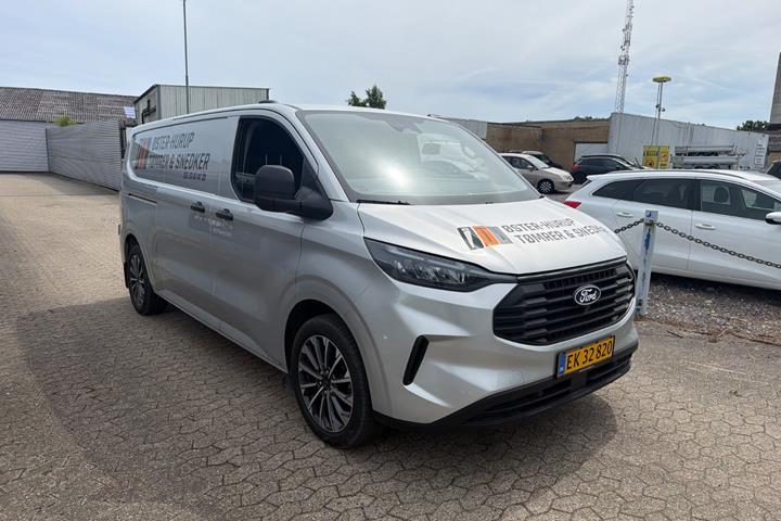 undefined Ford Transit Custom 320 L2 fra 2025 set udefra