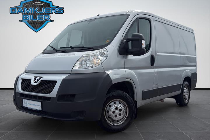 undefined Peugeot Boxer 335 fra 2012 set udefra