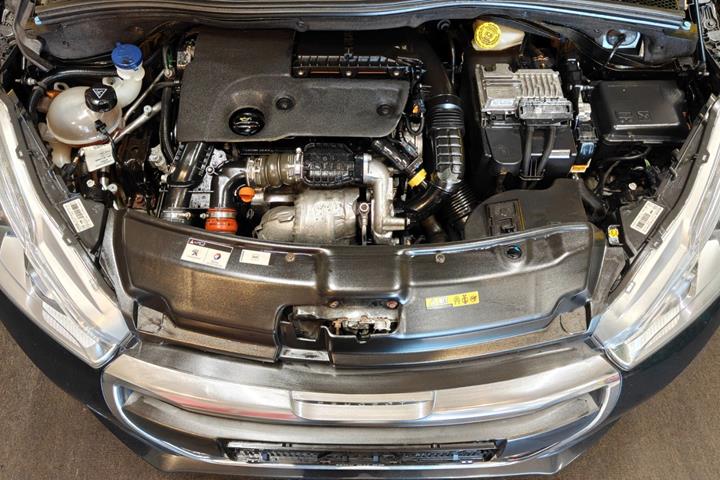 undefined Peugeot 208 fra 2016