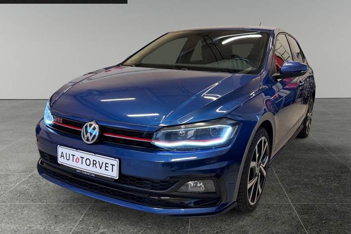 Blå VW Polo fra 2019