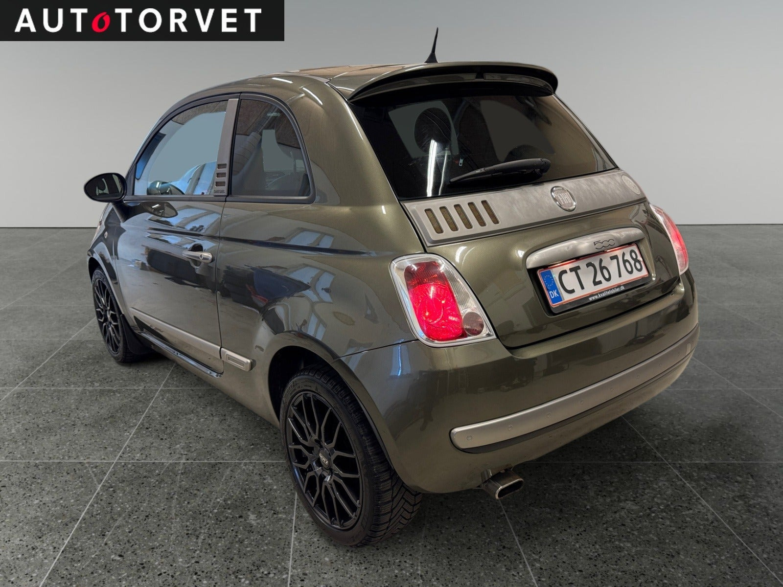 Grøn Fiat 500 fra 2010