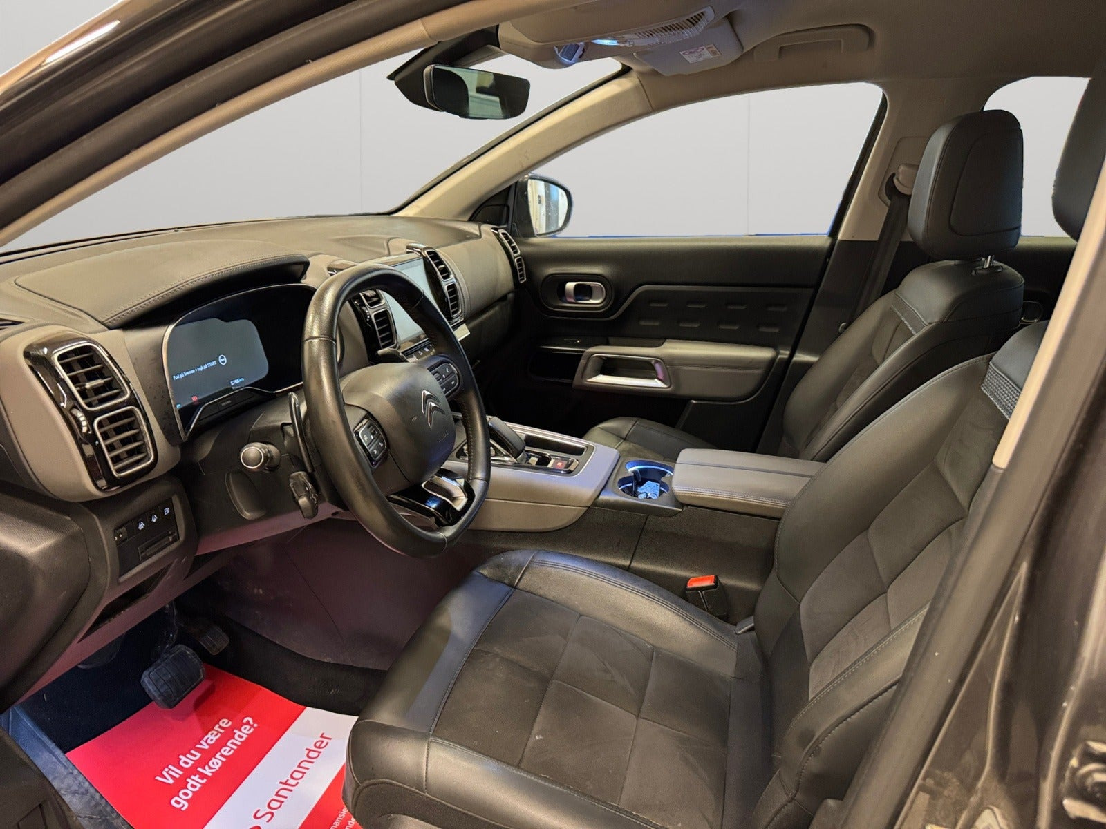 Grå Citroën C5 Aircross fra 2022