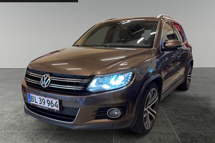 Brun VW Tiguan fra 2013