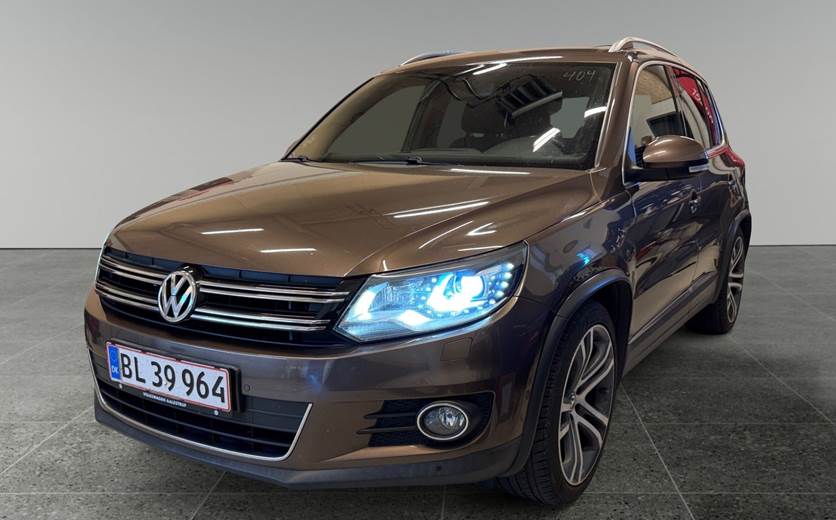 VW Tiguan 2,0 TDi 140 Sport & Style DSG 4Motion