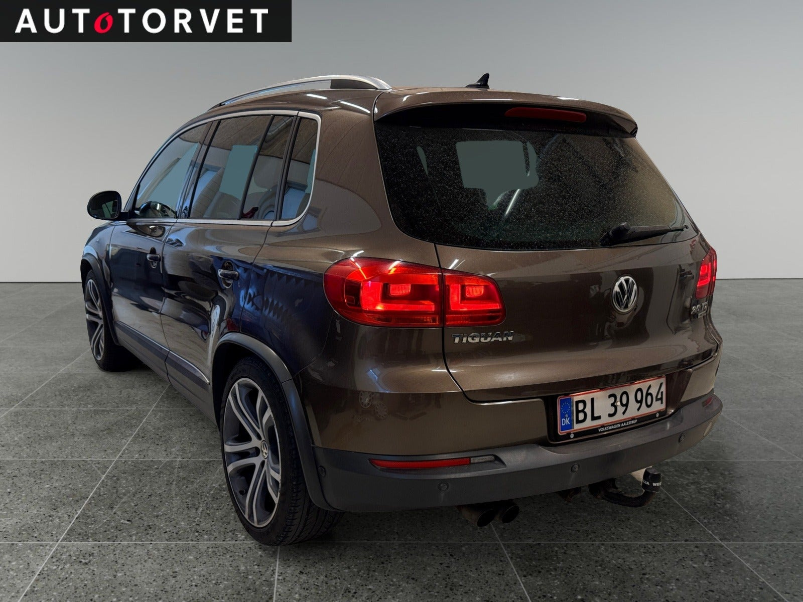 Brun VW Tiguan fra 2013