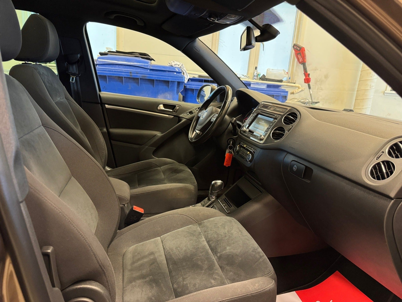 Brun VW Tiguan fra 2013