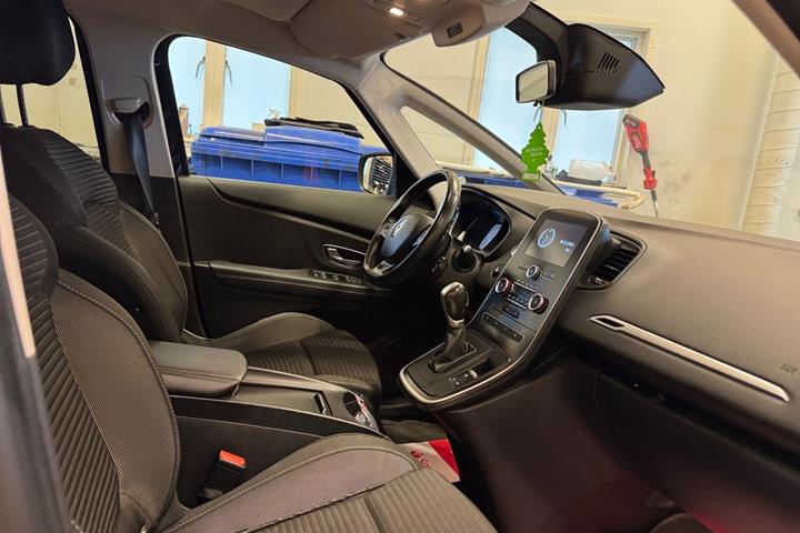 Sort Renault Grand Scenic IV fra 2017