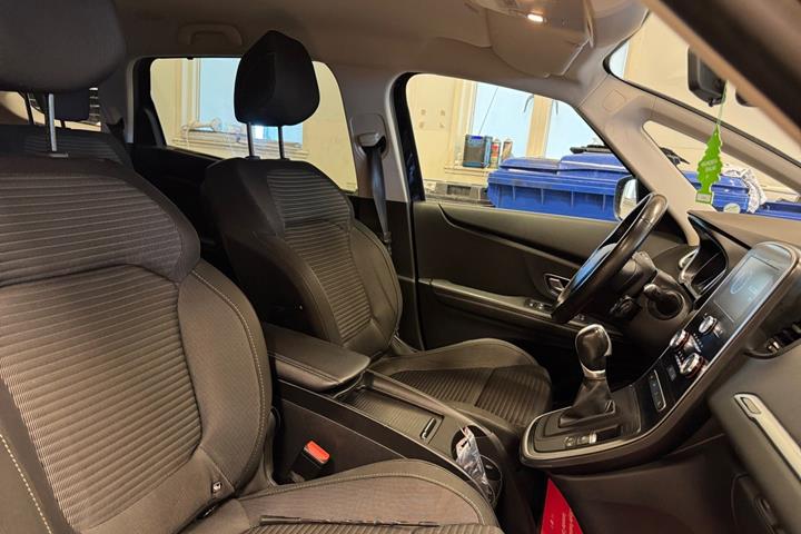 Sort Renault Grand Scenic IV fra 2017