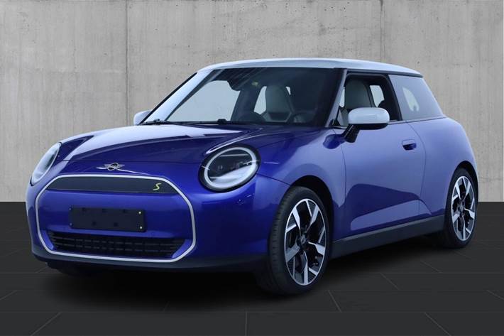 Blå Mini Cooper SE fra 2024