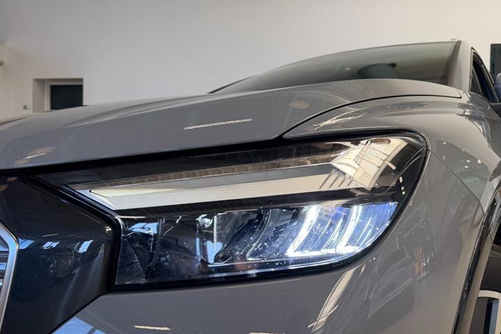 Grå Audi Q4 e-tron fra 2026