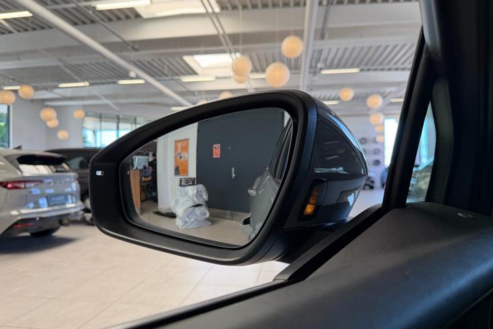 Grå Audi Q4 e-tron fra 2026