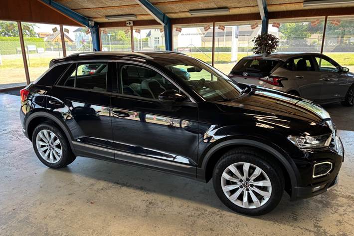 Sort VW T-Roc fra 2021