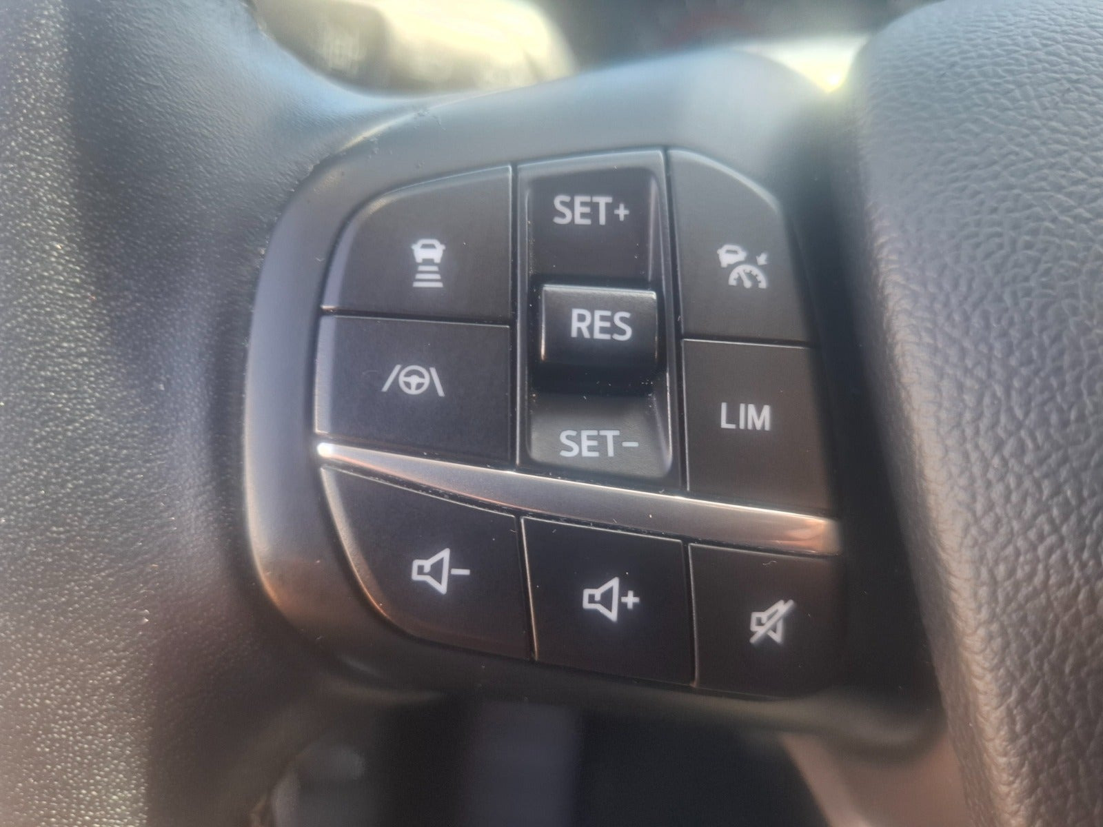 undefined Ford Kuga fra 2020