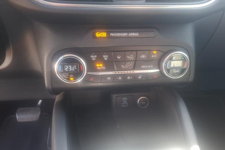undefined Ford Kuga fra 2020