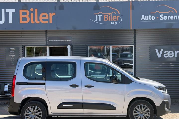 Sølv Citroën ë-Berlingo fra 2025