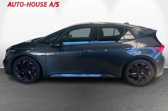 Grå Cupra Born fra 2023