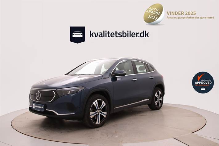 Blå Mercedes EQA 250 fra 2022