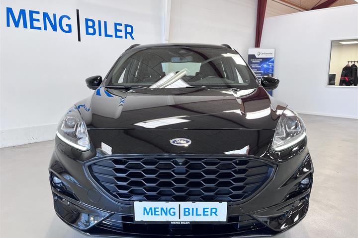 Sort Ford Kuga fra 2022