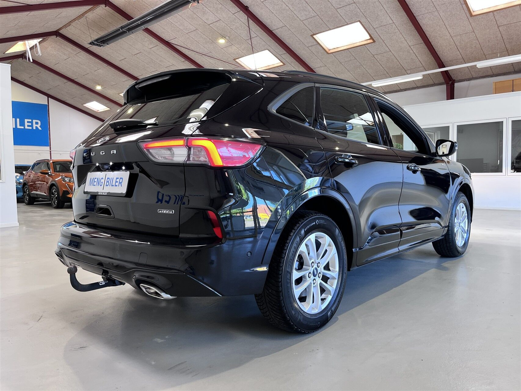 Sort Ford Kuga fra 2022