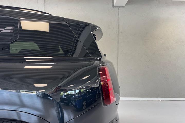 Sort Mini Countryman fra 2025