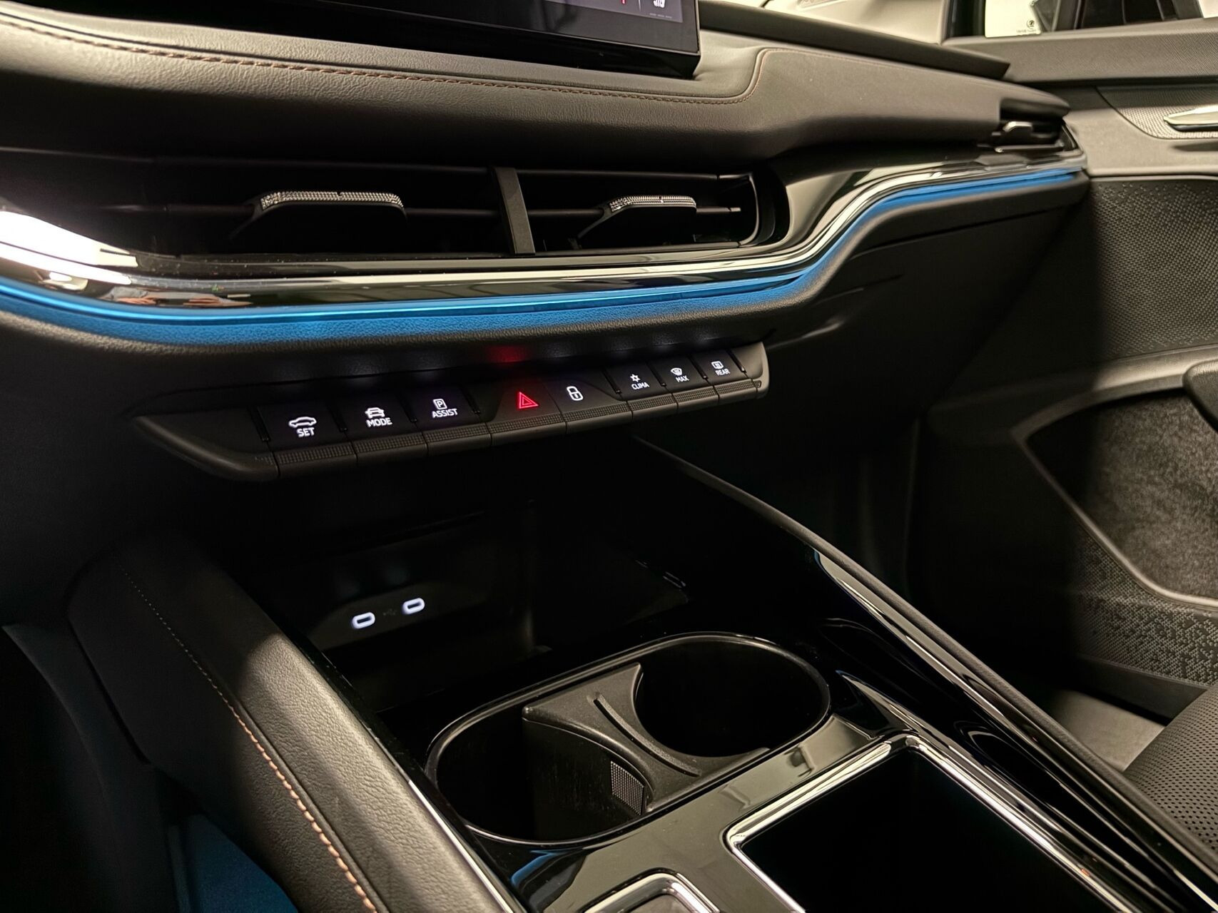Sort Skoda Enyaq fra 2023