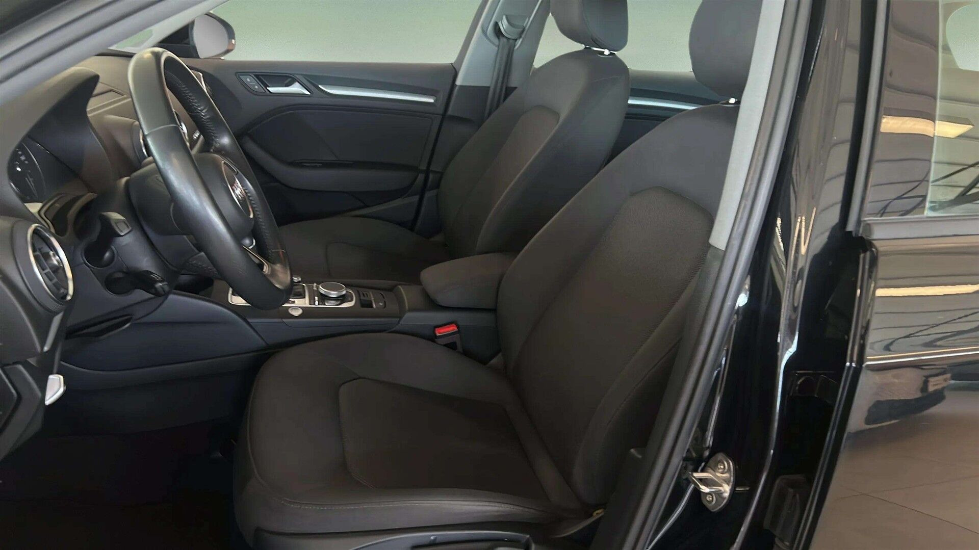 Sort Audi A3 fra 2018
