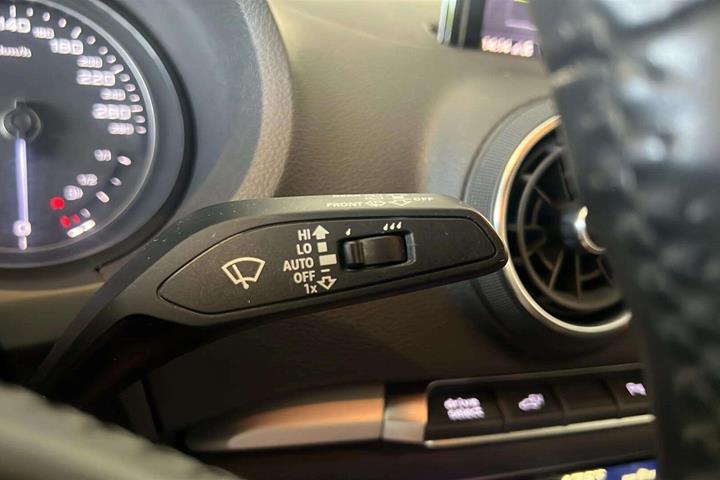 Sort Audi A3 fra 2018