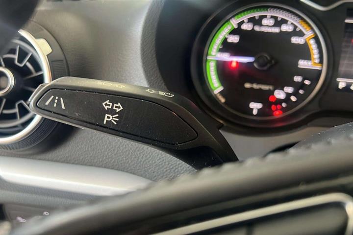 Sort Audi A3 fra 2018