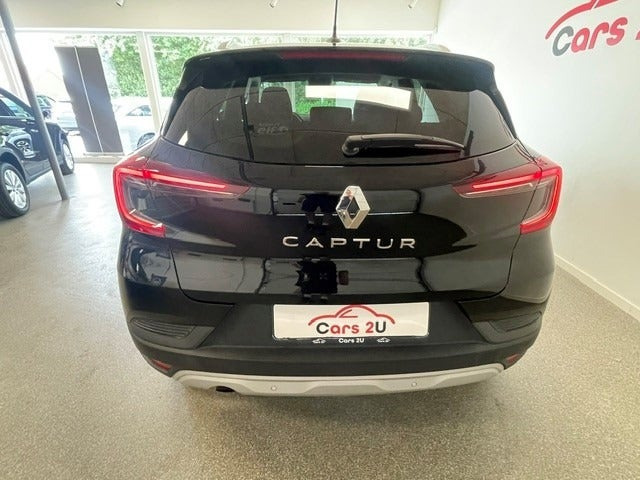 Sort Renault Captur fra 2020
