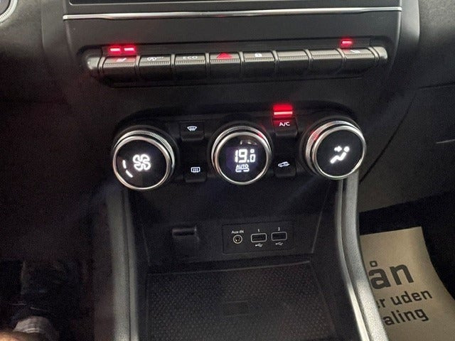 Sort Renault Captur fra 2020
