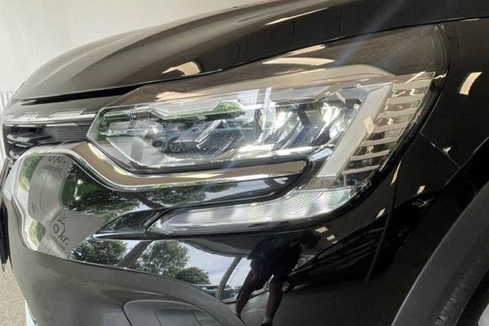Sort Renault Captur fra 2020