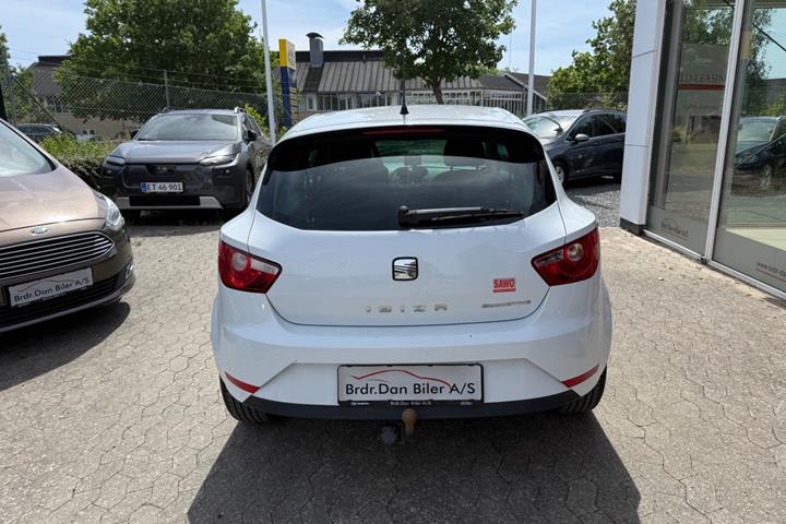 Hvid Seat Ibiza fra 2013