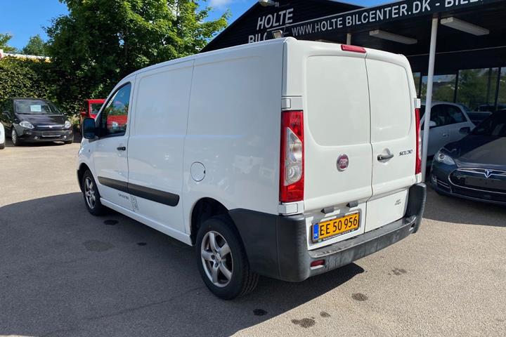 Hvid Fiat Scudo fra 2011