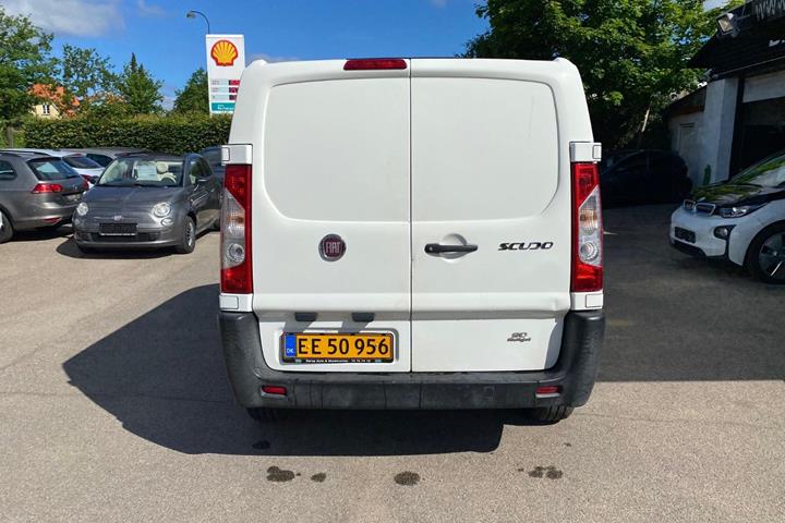 Hvid Fiat Scudo fra 2011