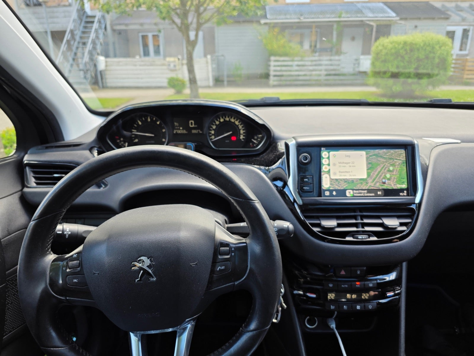 Sort Peugeot 208 fra 2019