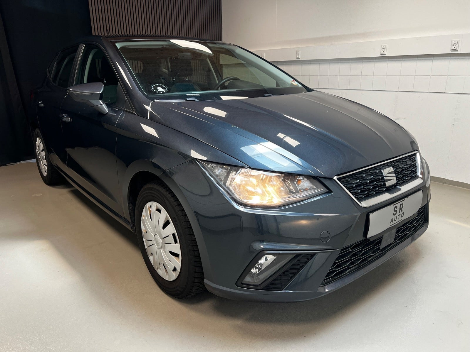 Grå Seat Ibiza fra 2020