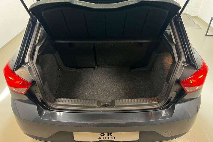 Grå Seat Ibiza fra 2020