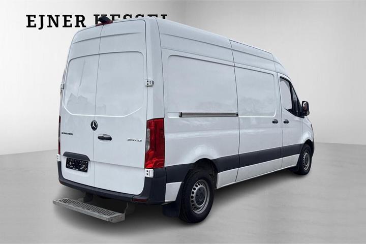 Hvid Mercedes Sprinter 314 fra 2020