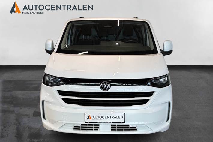 Hvid VW Transporter fra 2025