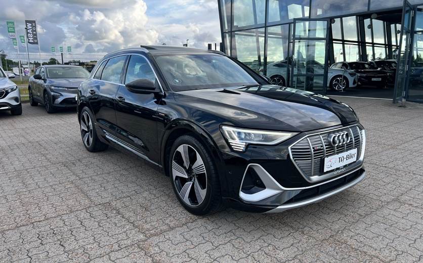 Audi e-tron 55 S-line quattro