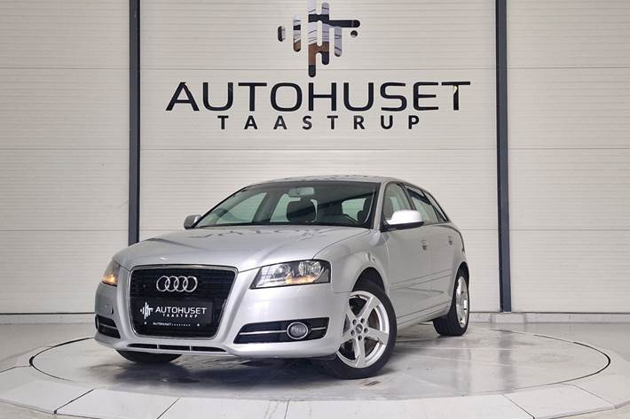 Sølv Audi A3 fra 2011