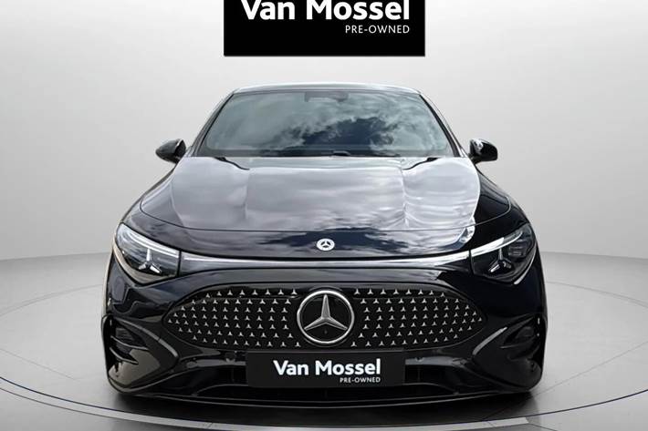 Sort Mercedes CLA250+ fra 2025