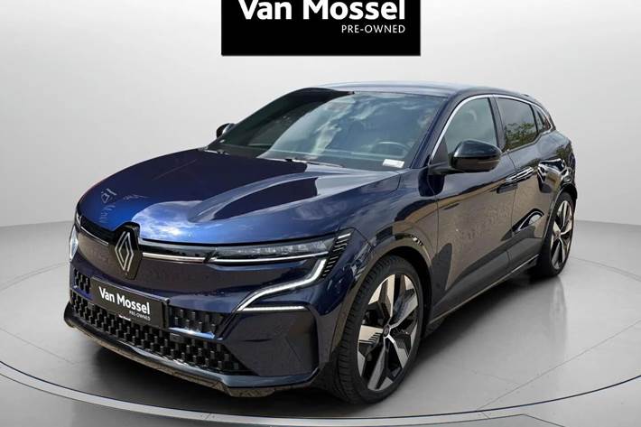 Blå Renault Megane E-Tech fra 2022