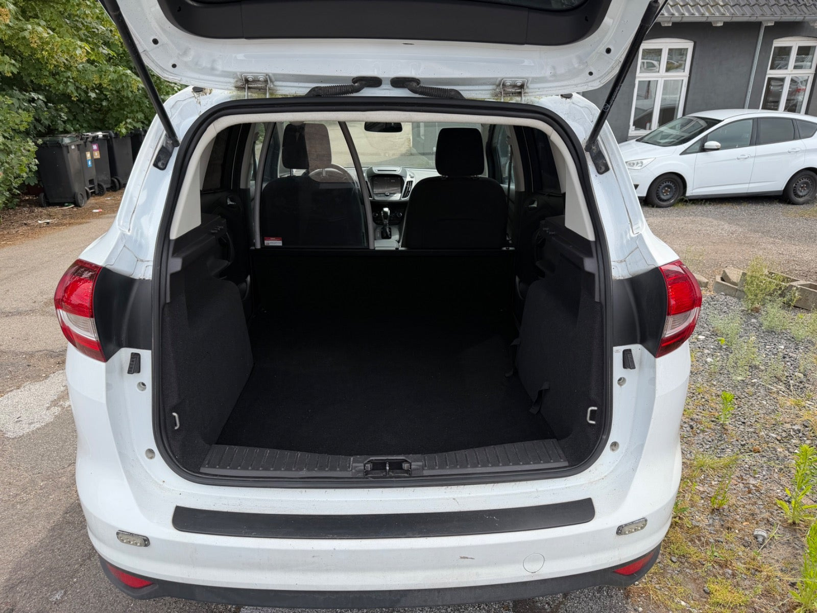 Hvid Ford C-MAX fra 2018