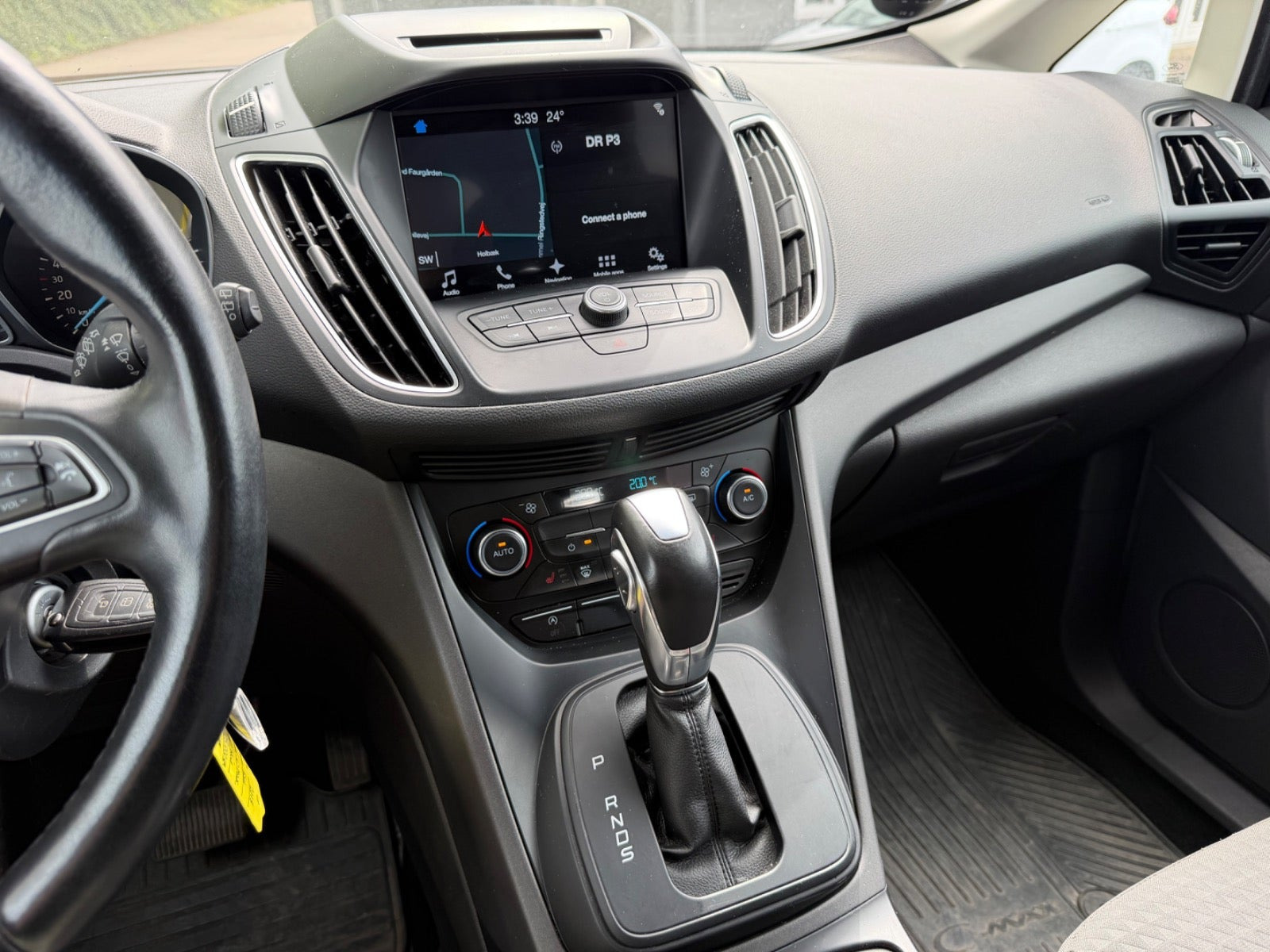 Hvid Ford C-MAX fra 2018