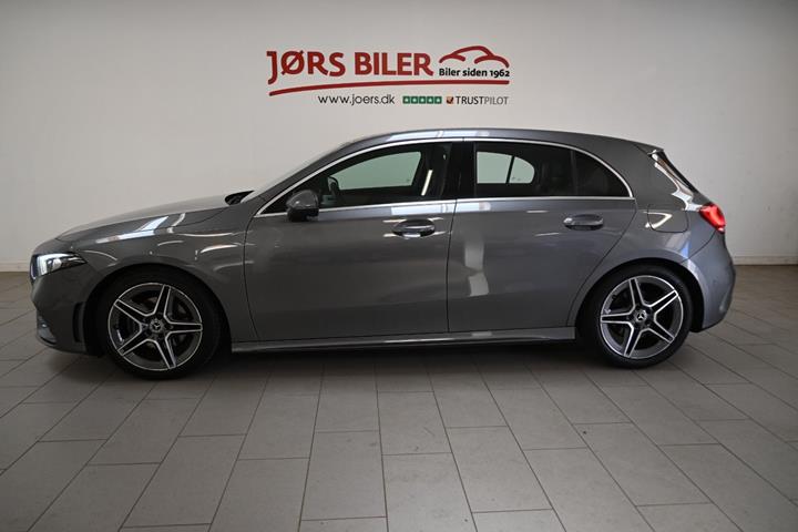 Grå Mercedes A200 fra 2019