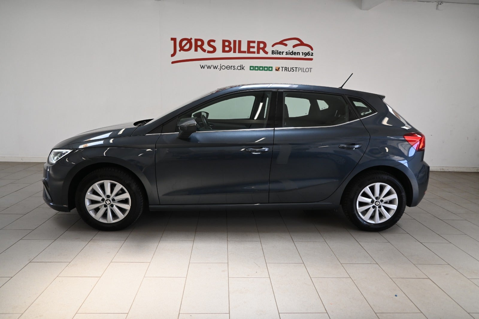 Grå Seat Ibiza fra 2020
