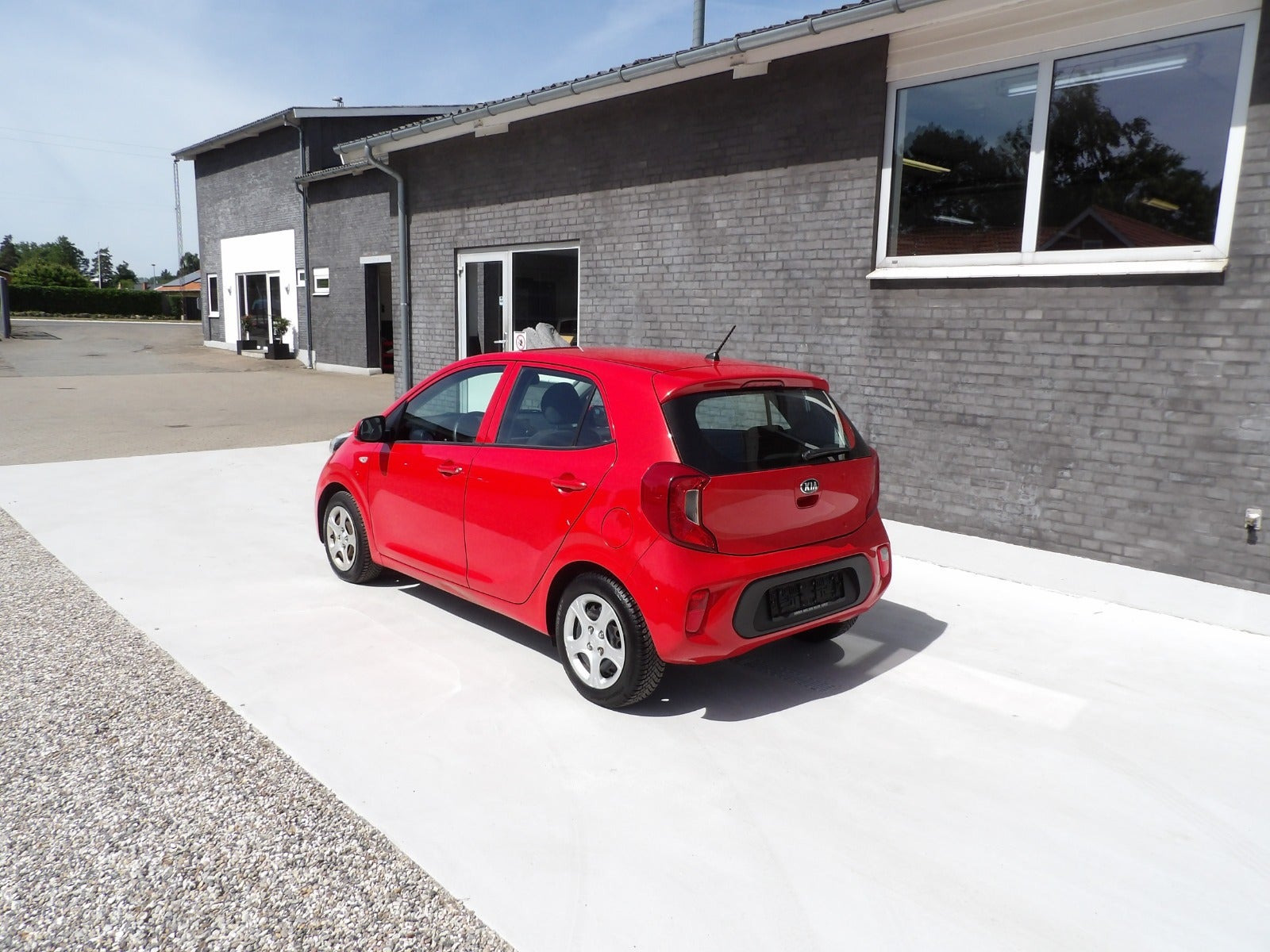 Rød Kia Picanto fra 2018