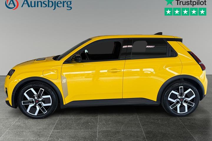 Gul Renault 5 E-Tech fra 2025